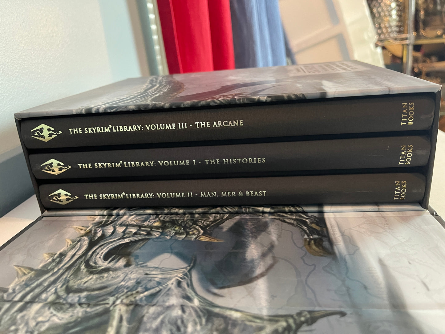 Skyrim The Elder Scrolls V Book Set Case 3 Three Books