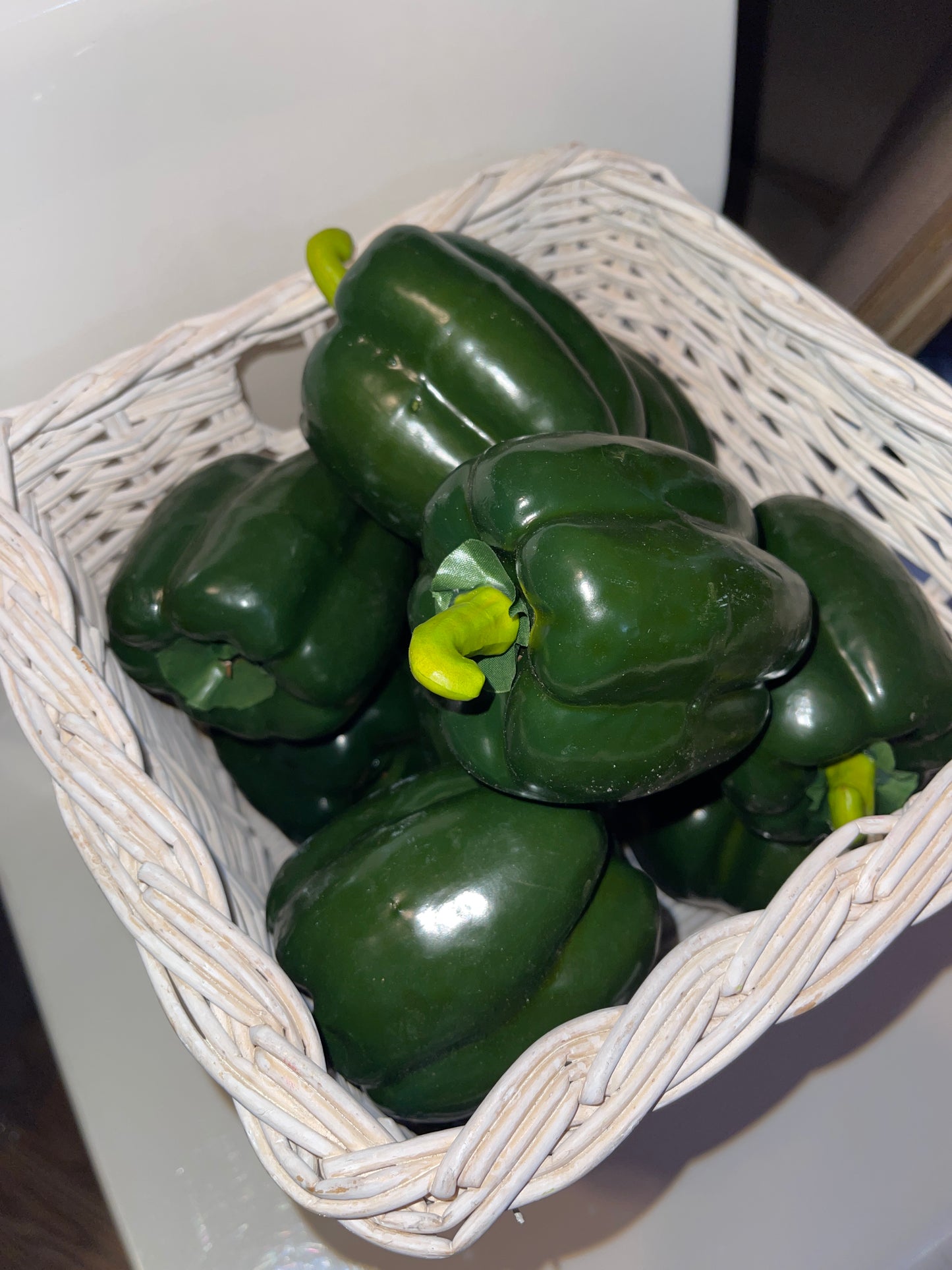 FAUX VEGETABLE RENTAL - GREEN BELL PEPPER 🫑