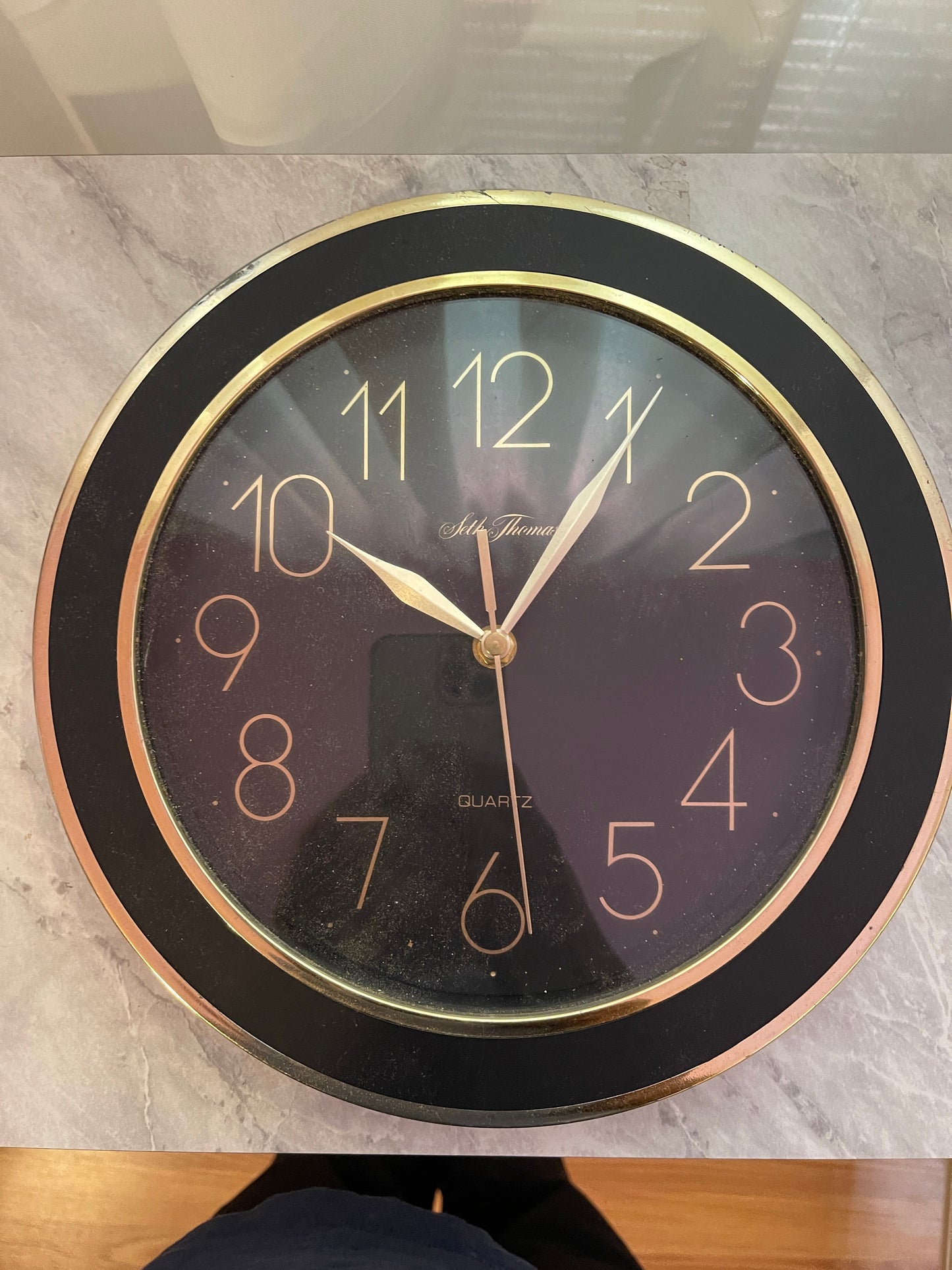 BLACK GOLD MODERN WALL CLOCK