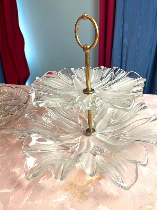 RENTAL VINTAGE GLASS DESSERT TRAY CUPCAKE PARTY DINNER WEDDING