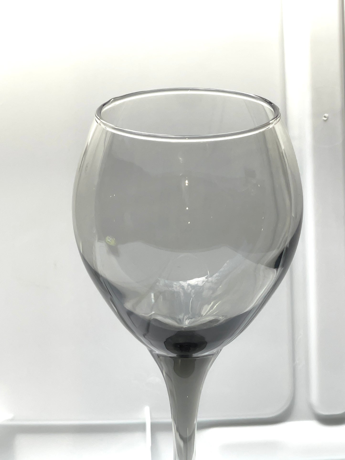 DRINKWARE RENTAL SMOKY GRAY WINE GOBLET GLASSES