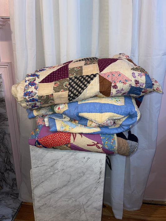 RENTAL ANTIQUE SOUTHERN QUILTS