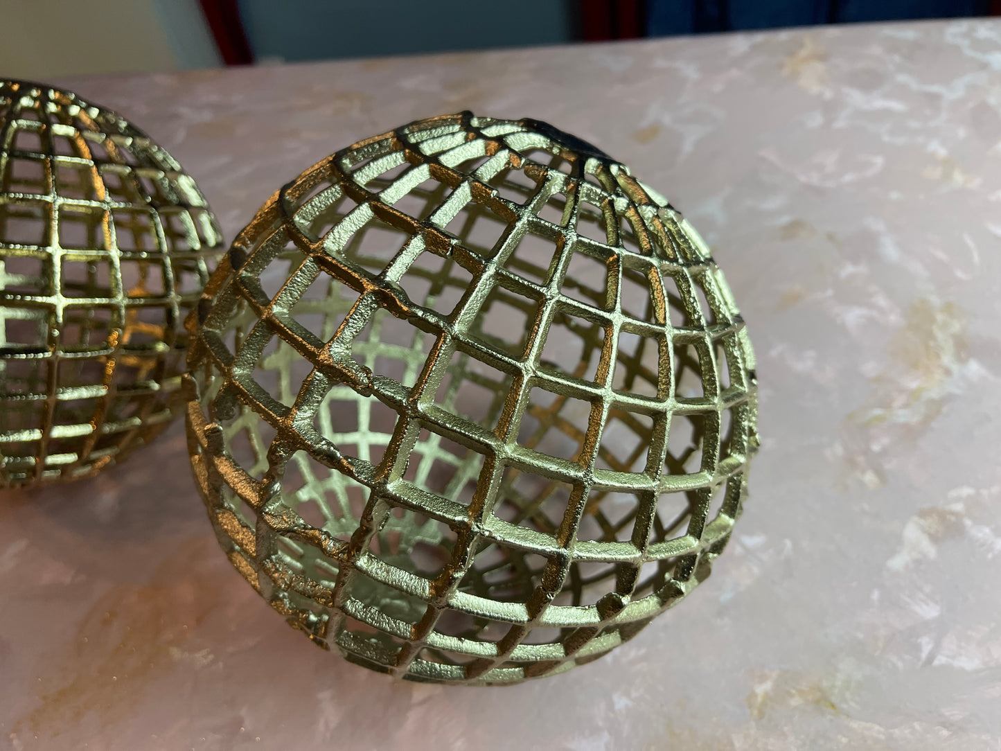 RENTAL GOLD GILT METAL GLOBES BALLS