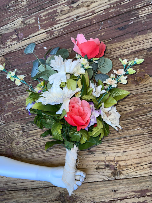 FLOWERS RENTAL FLORAL BRIDAL BOUQUET WHITE PINK EUCALYPTUS