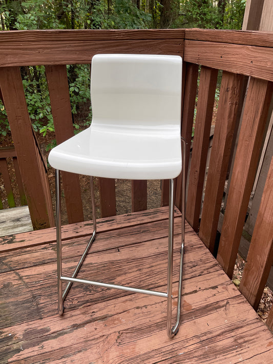 RENTAL WHITE BAR STOOL SILVER MODERN